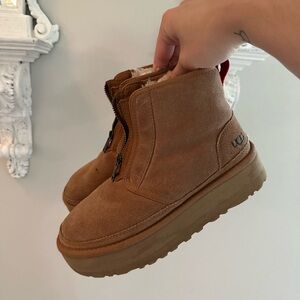 PLATFORM UGGS
